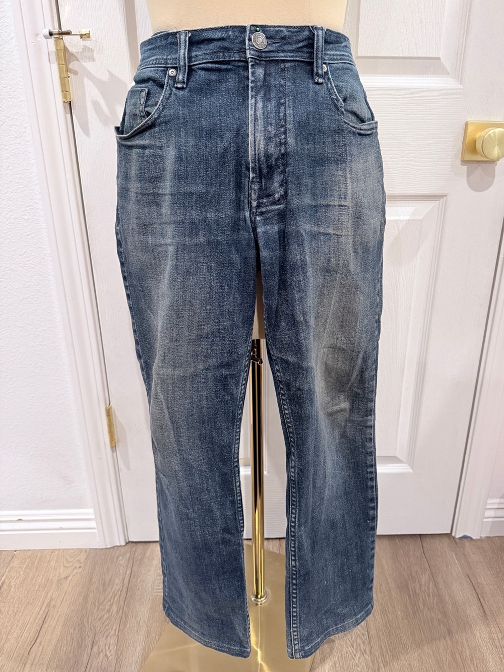 Buffalo David Bitton Men's Straight Jeans in Distressed Indigo
